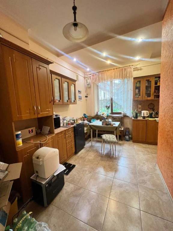 Продаж 3-кімнатної квартири на вул. Героїв Майдану.