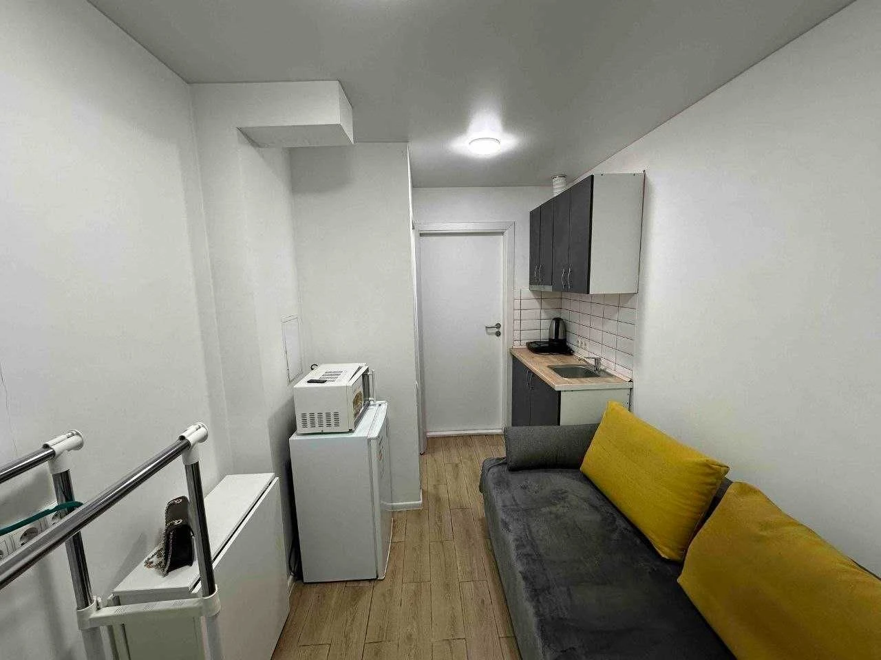 Продам ГОТОВИЙ БІЗНЕС! 1-кімн. Зодчих вул. 80а, 20 м.кв