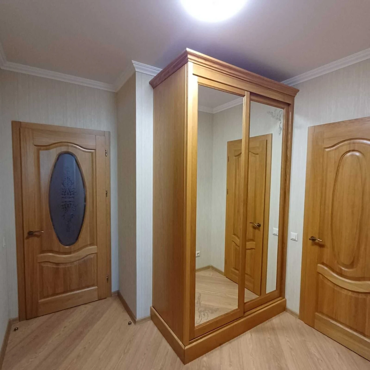 Ж/к "Сонячна брама". Юліі Здановської 71-г, 3-кімнатна кварт