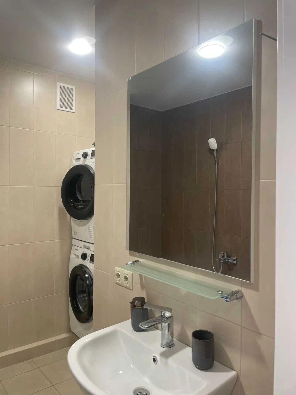 "Лісова Казка"  м.Лісова  2 к. кв. 139 000 $
