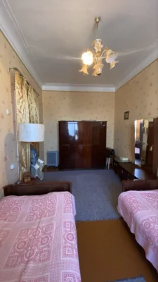 Продам 2х кімнатну ву. Бугаївська 60 метрів, свій сарай-33 0