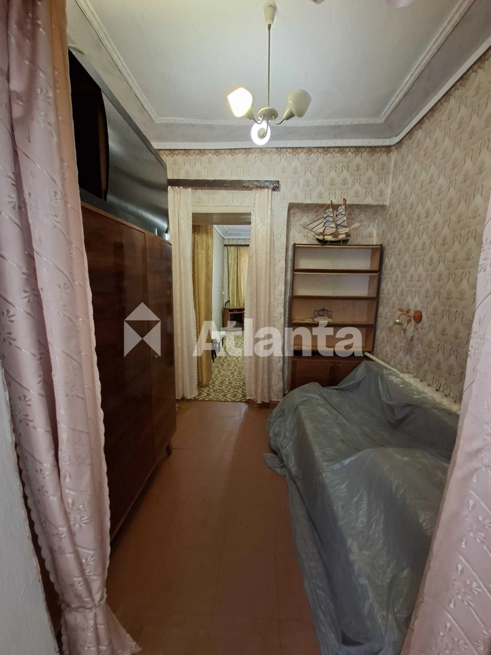 Частина домоволодіння на Слобідці. Житловий стан.