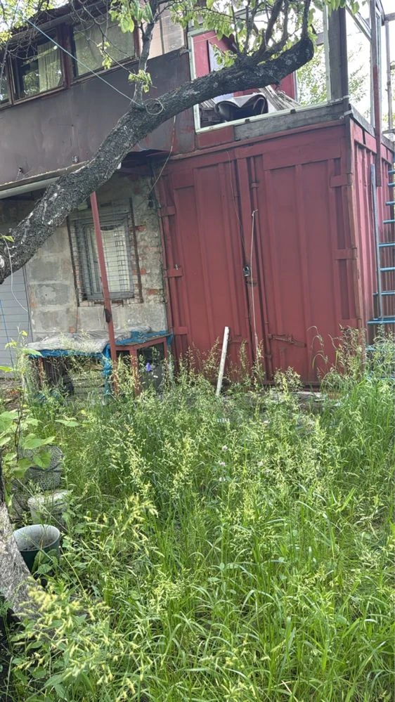 Продам дачу в САДіВНИЧОМУ ТОВАРИНСТВІ „ОргтеХніКА-2» N 141.