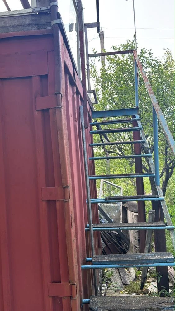 Продам дачу в САДіВНИЧОМУ ТОВАРИНСТВІ „ОргтеХніКА-2» N 141.