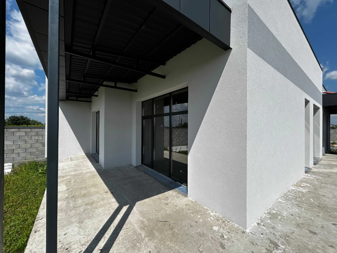 Продам сучасний котедж після забудовника, 133 м², 4.6 сотки