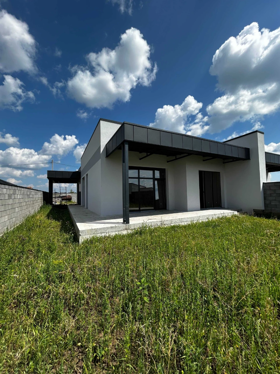 Продам сучасний котедж після забудовника, 133 м², 4.6 сотки