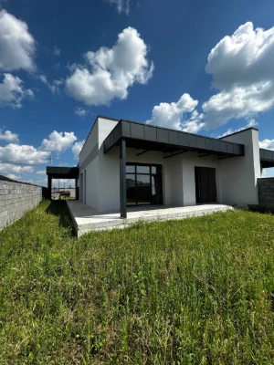 Продам сучасний котедж після забудовника, 133 м², 4.6 сотки