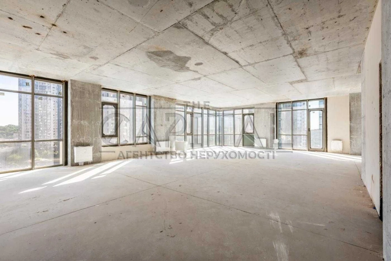 Продаж преміум-апартаменти 131.77 м² у ЖК «Новопечерські Лип