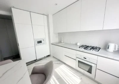 Срочно! Продам 3х комнатную квартиру на Лев-3 р-н Каравана