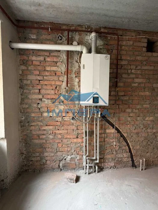 Продам 2-кімнатну квартиру в новобудові на Боженка . Розгляд