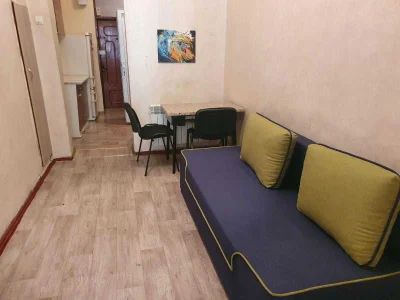 Продам 2-к квартиру з ремонтом, 2/3 пов, на Прохорівській/М'