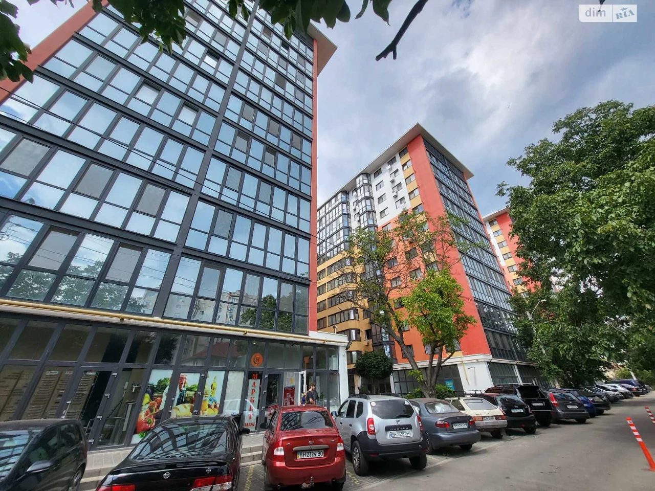 Продаж Квартира Ближні Млини