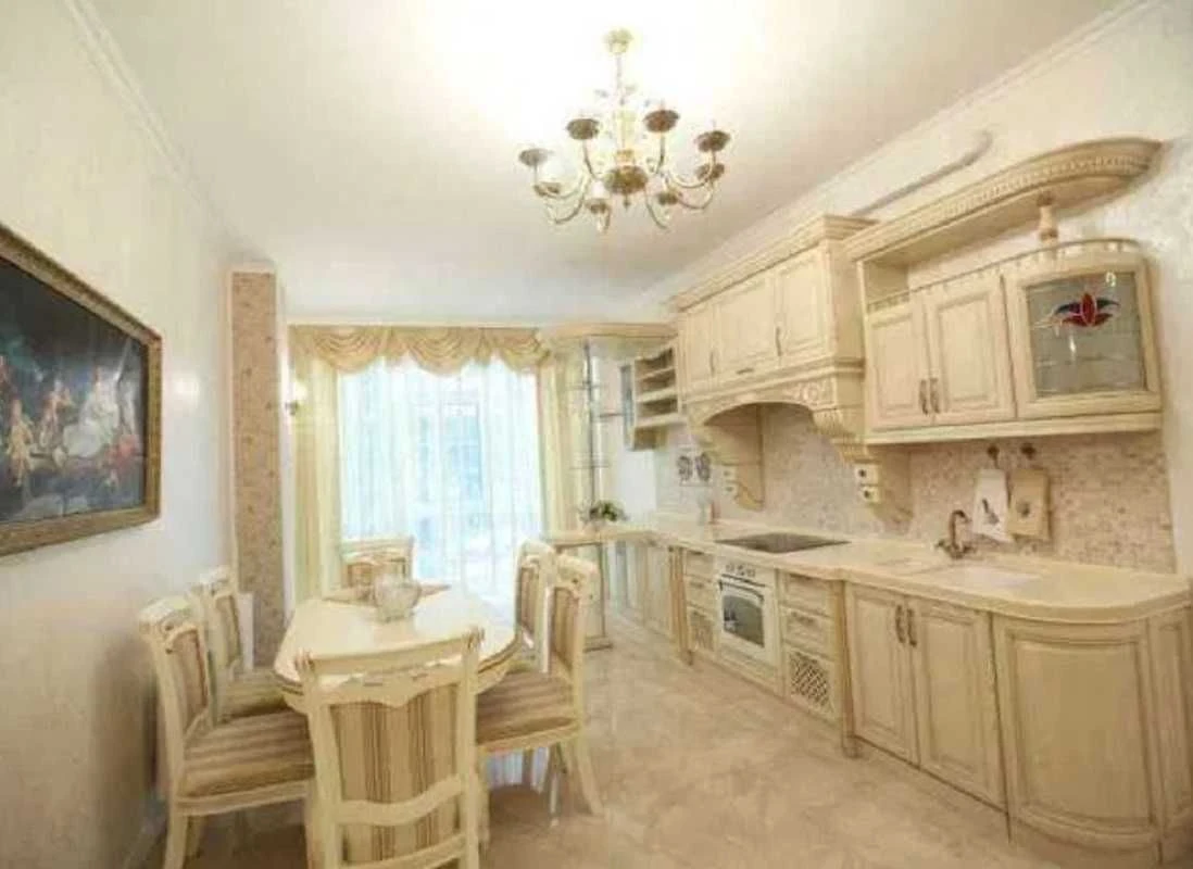 Продам евротрешку,  новый дом, Аркадия, жк 6-я Жемчужина, ул