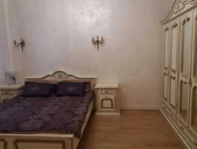 Продам евротрешку,  новый дом, Аркадия, жк 6-я Жемчужина, ул