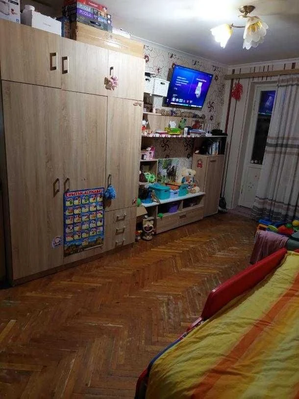 Продам 1 к кв Одеська (Одесская)