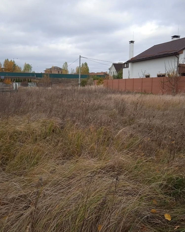 Без% Троєщина. Продам ділянку 5сот  поряд залив Доманя