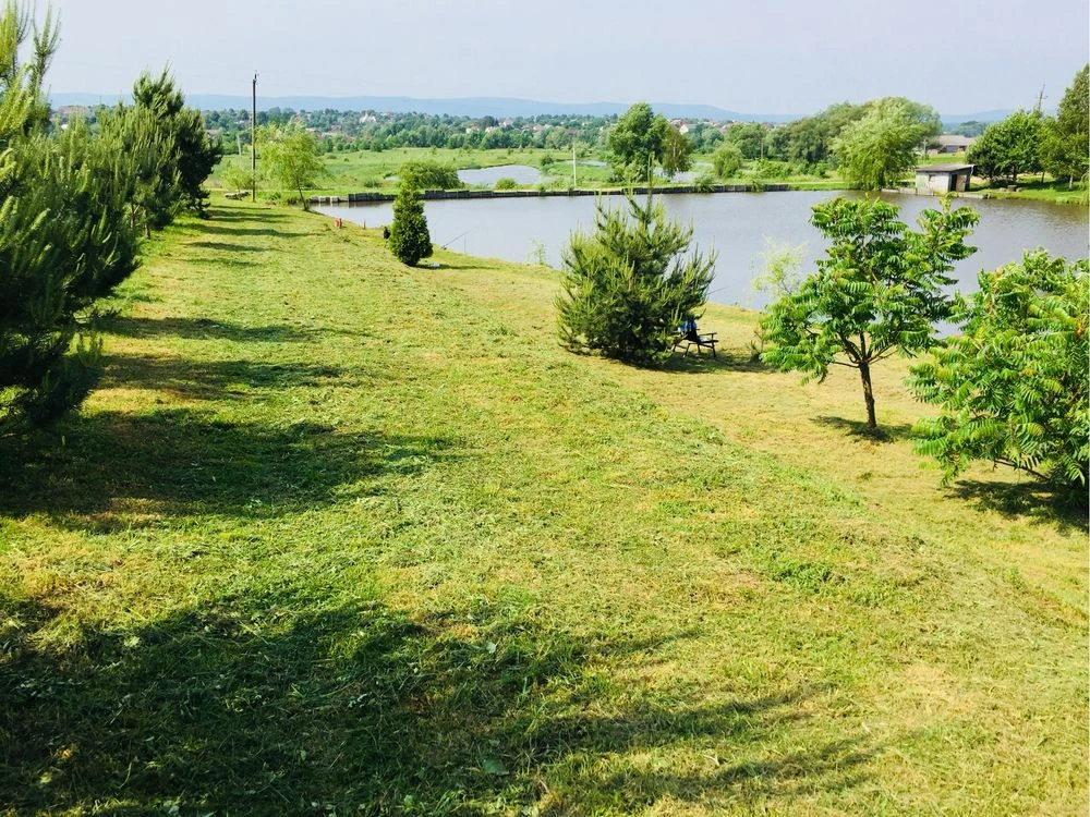 5 га під відпочинковий комплекс