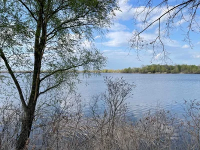Ексклюзивні ділянки на березі Десенки (затока Доманя), Оболо