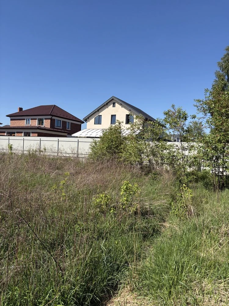Продаж ексклюзивної ділянки 8.3 соток у Києві