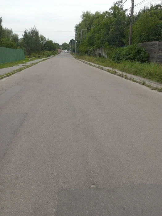 Повна ціна 18 тис. у.о. за весь. Продам участок у Києві (Жул