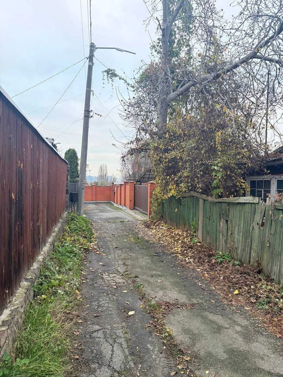 ТЕРМІНОВО!!Шикарна ділянка в самому центрі  .м.Видубичі/Звір