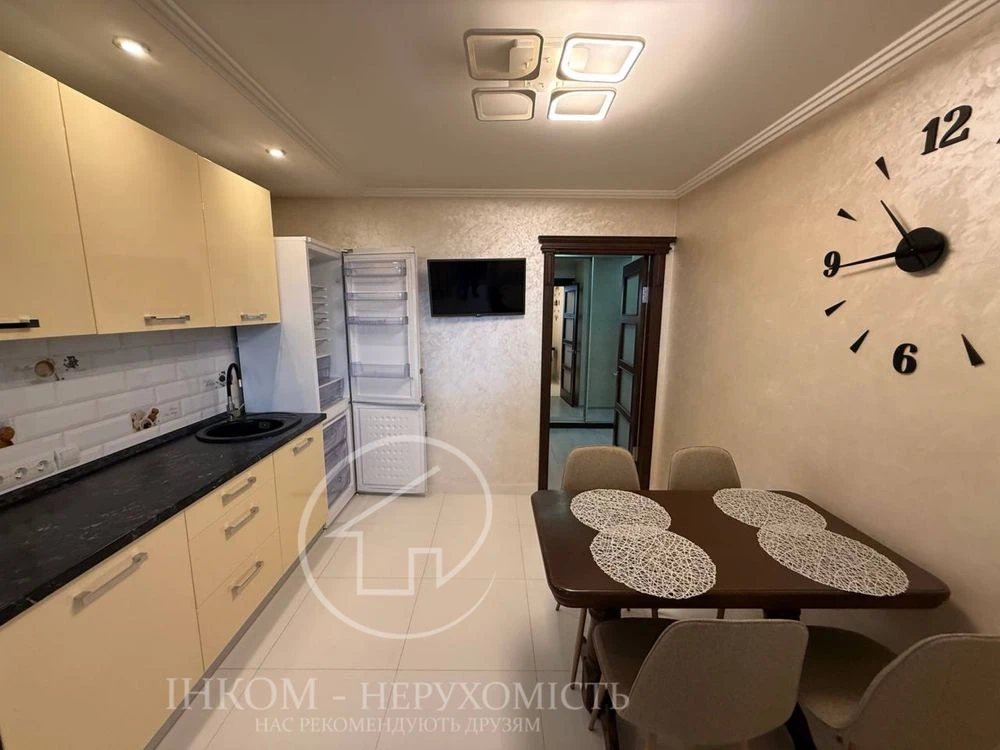 2к квартира в НОВОБУДОВІ з ремонтом і меблями