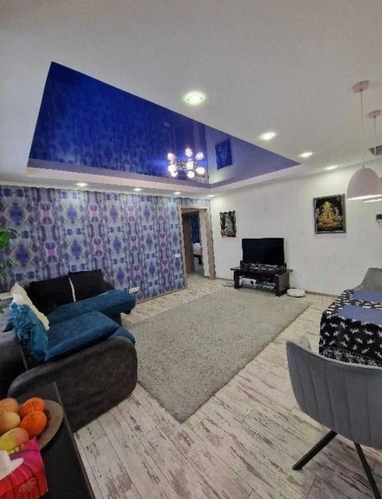 3-room apartment for sale on ul. Pochtovoi, Aleksandrovsky district