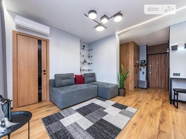 Sale of 2-room apartment 83.4 sq. m. on Vsevolod Zmiyenka Street 19 •