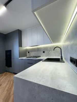 Продаж 1 кімнатна квартира  , ремонт