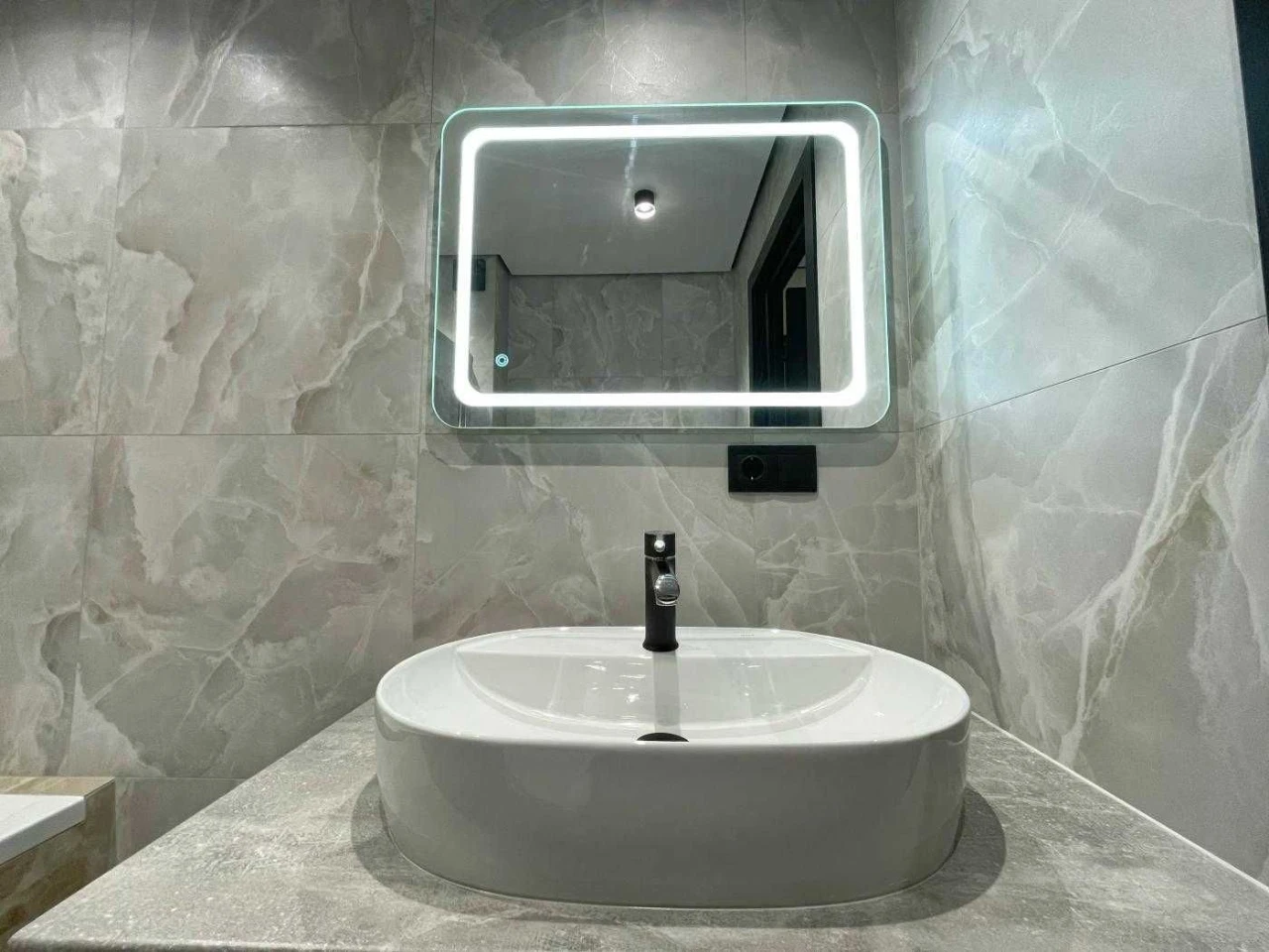 Продаж 1 кімнатна квартира  , ремонт
