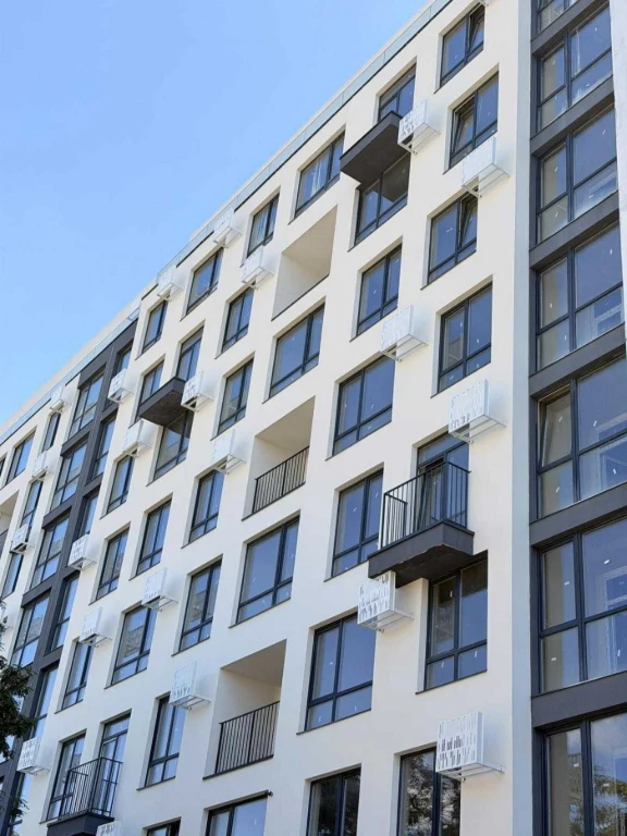 продаж 1 кімнатної квартири в новобудові, вулиця Навроцького