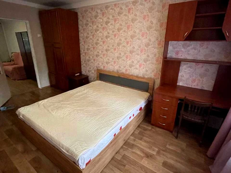 Квартира. Київ, Івана Виговського вул.