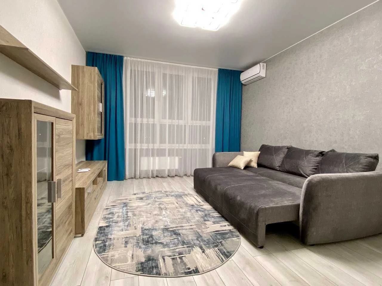 1-кімнатна квартира 48м2 біля метро Чернігівська | Краківськ
