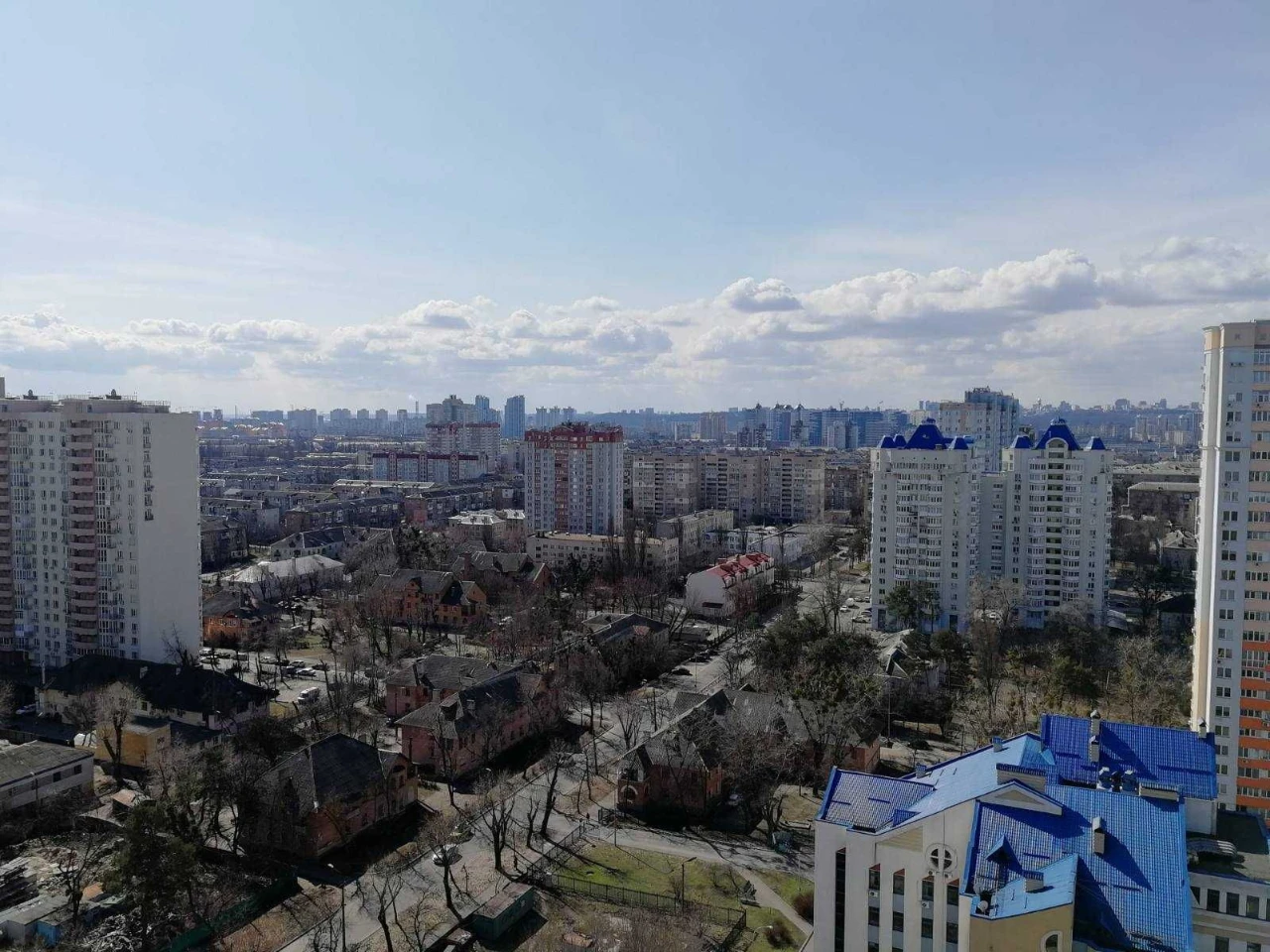 1-кімнатна квартира 48м2 біля метро Чернігівська | Краківськ