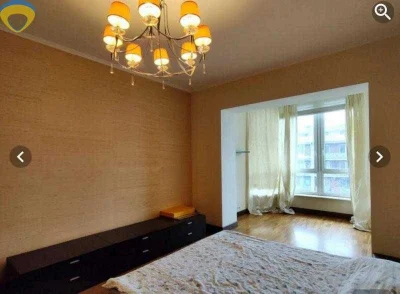Продам просторную 3-комнатную квартиру в самом центре Одессы