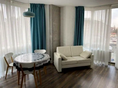 Оренда квартири 2-кімн. 74 м² 5/25 пов.
