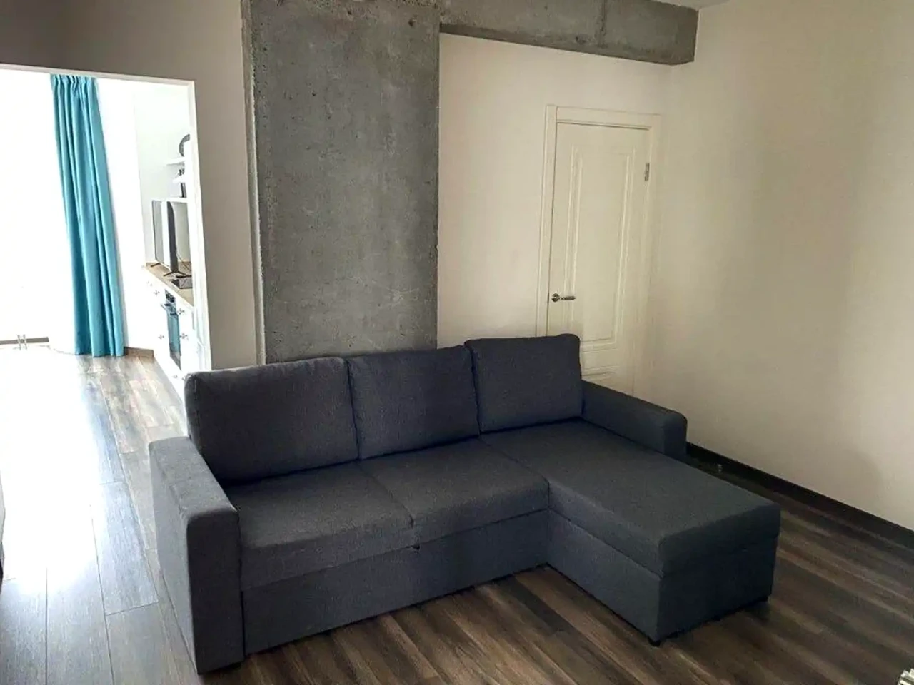 Оренда квартири 2-кімн. 74 м² 5/25 пов.