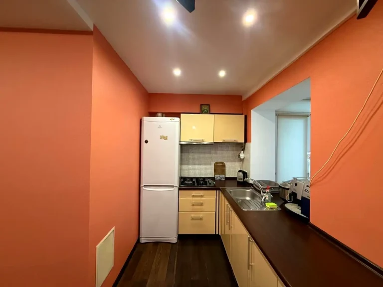 Оренда квартири 1-кімн. 34 м² 1/12 пов.