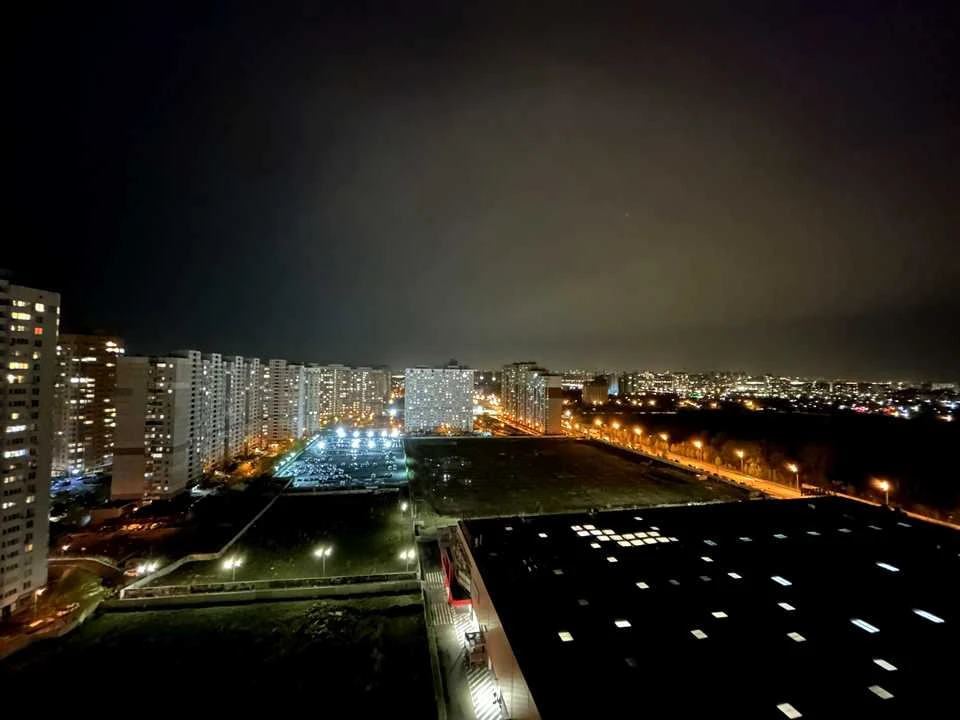 Квартира. Київ, Драгоманова вул.