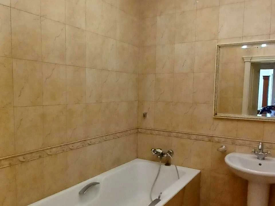 Квартира. Київ, Краківська вул.
