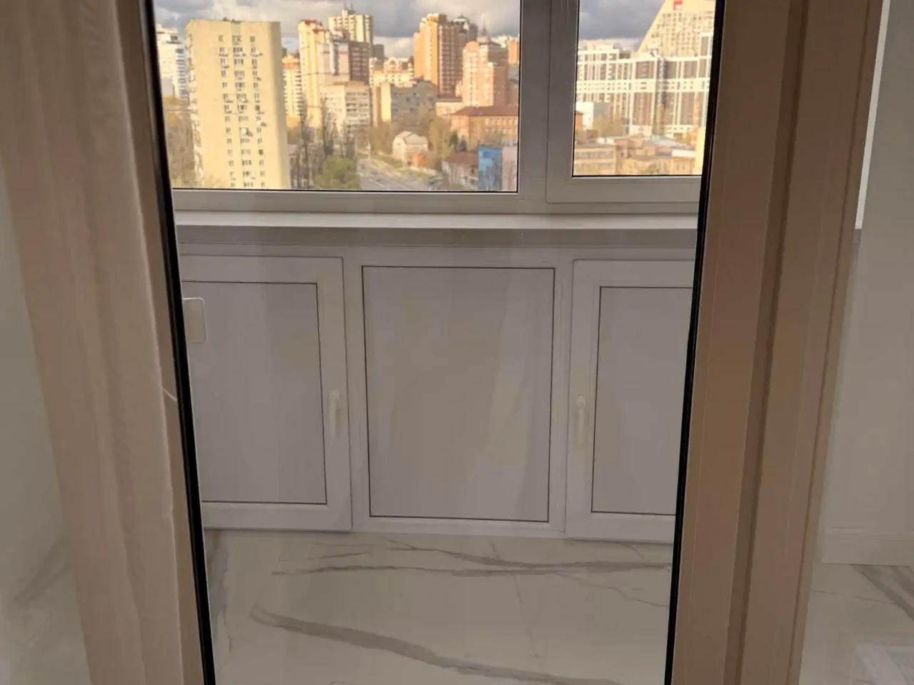 Оренда квартири 1-кімн. 53 м² 12/36 пов.