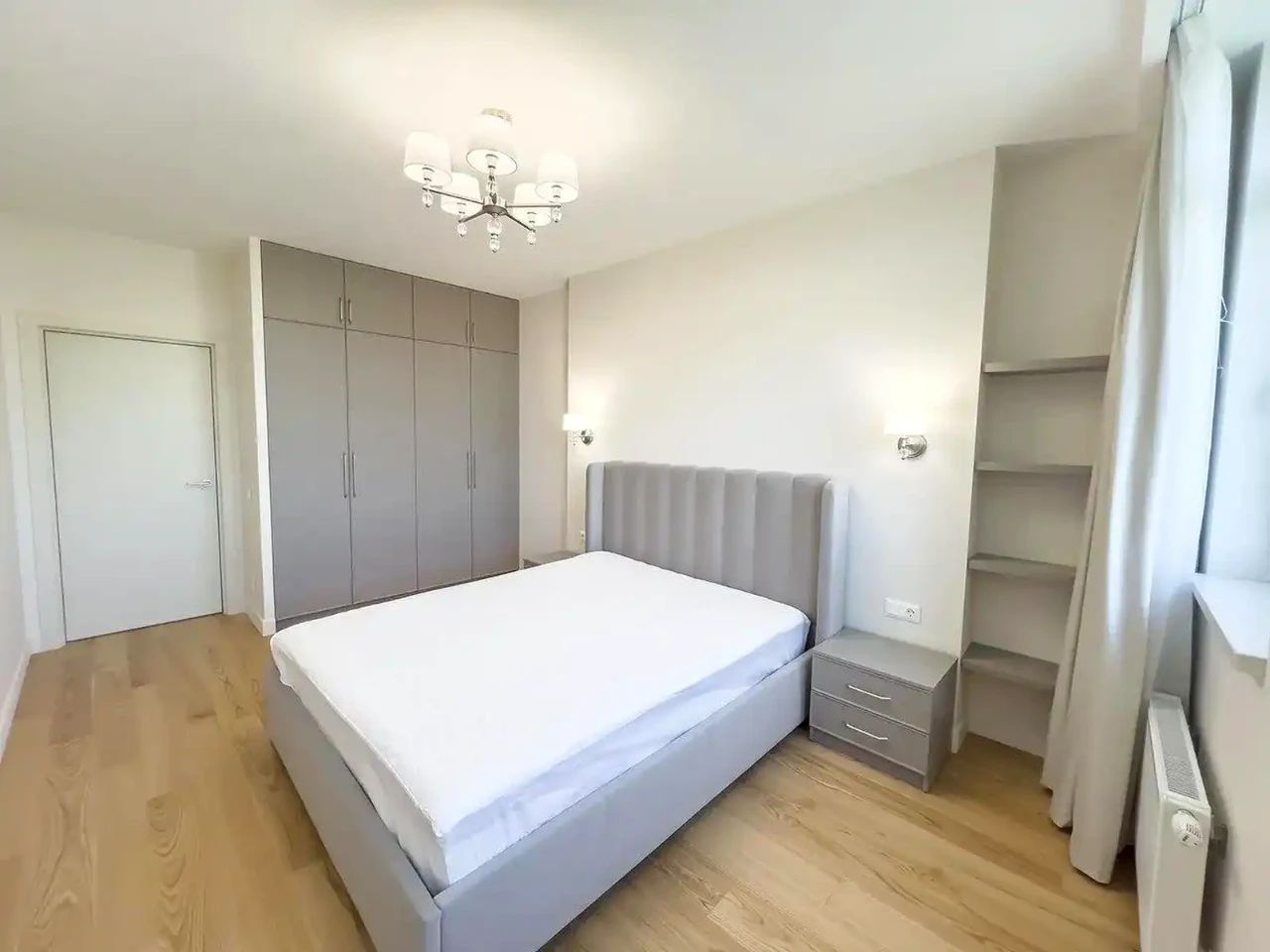 Оренда квартири 1-кімн. 53 м² 12/36 пов.