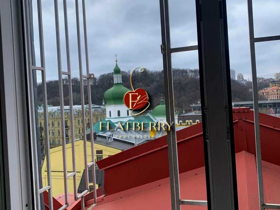 Квартира. Київ, Костянтинівська вул.
