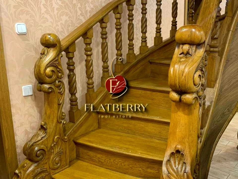 Квартира. Київ, Костянтинівська вул.
