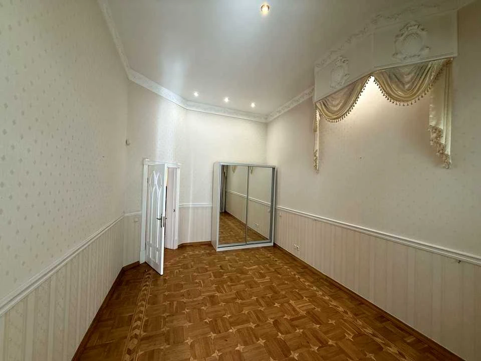 Квартира. Київ, Ярославів Вал вул.