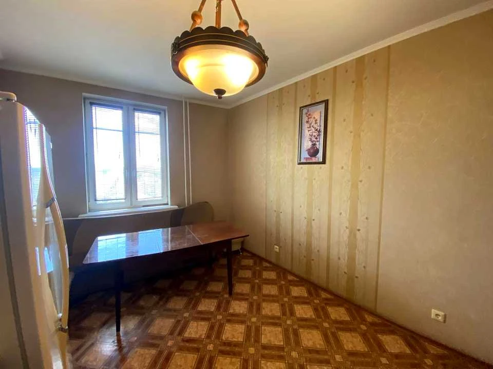 Квартира. Київ, Макіївська вул.