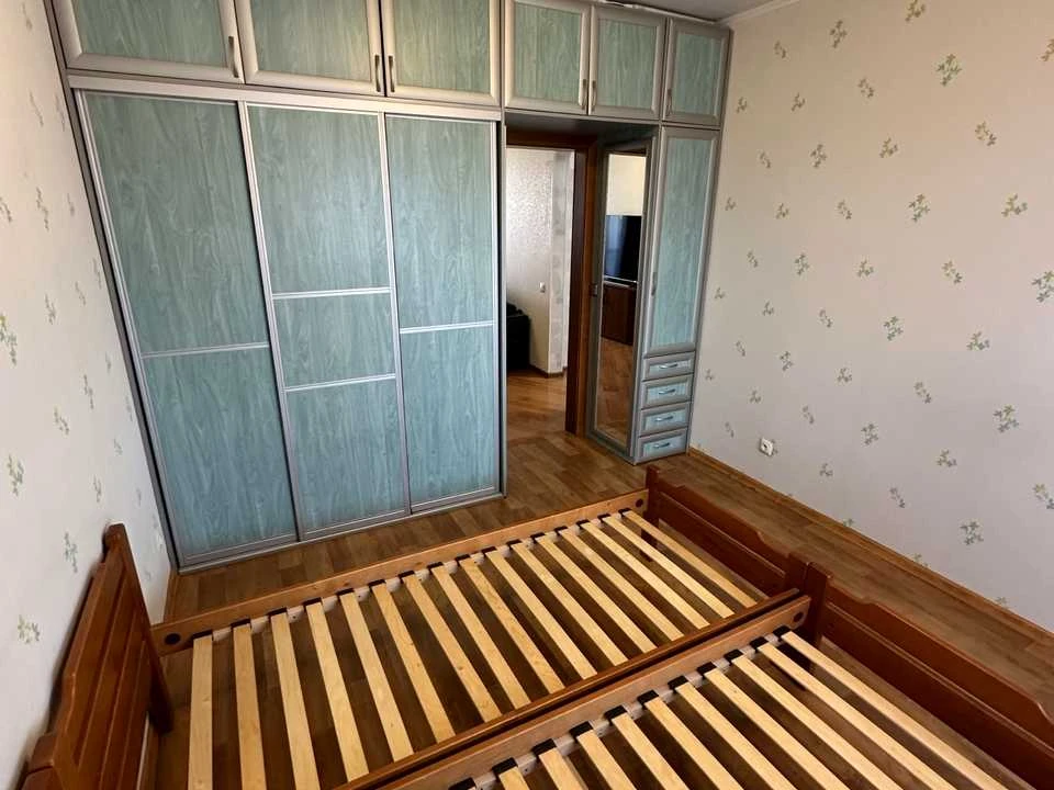 Квартира. Київ, Урлівська вул.