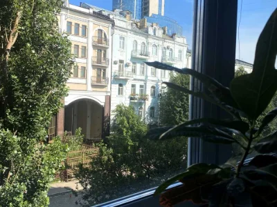 Квартира. Київ, Богдана Хмельницького вул.