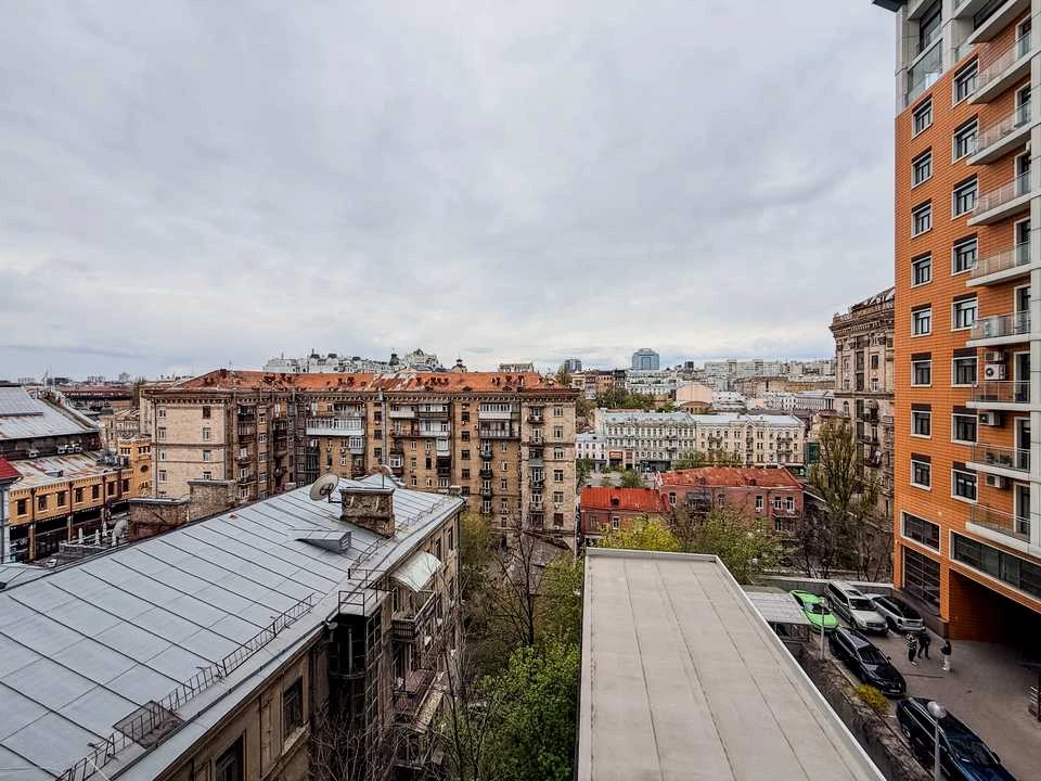Квартира. Київ, Круглоуніверситетська вул.