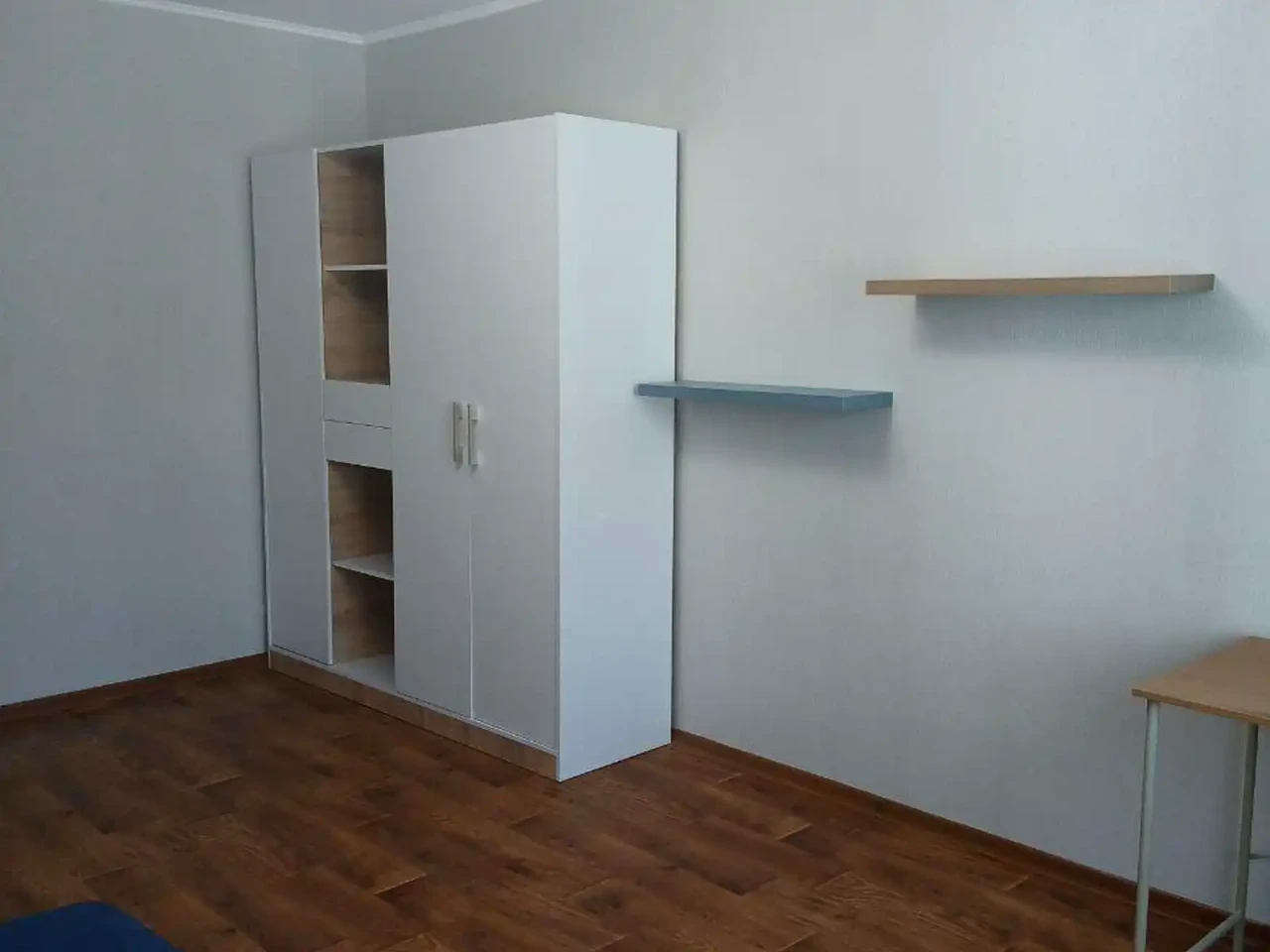 Оренда квартири 3-кімн. 94 м² 21/25 пов.